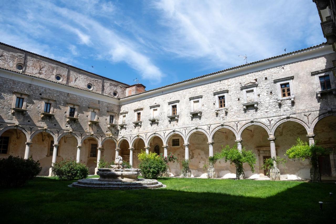 Abbazia Santa Maria Del Bosco Konuk evi Contessa Entellina Dış mekan fotoğraf