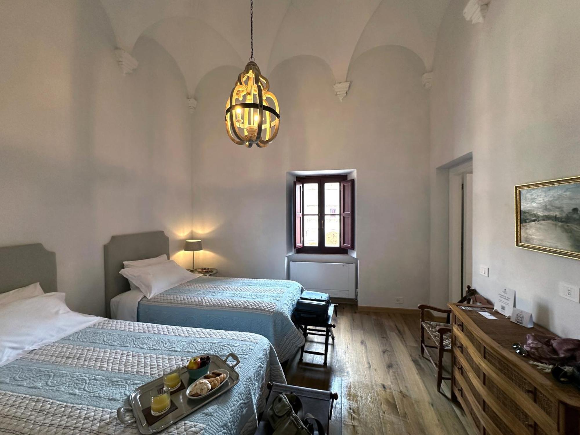 Abbazia Santa Maria Del Bosco Konuk evi Contessa Entellina Dış mekan fotoğraf