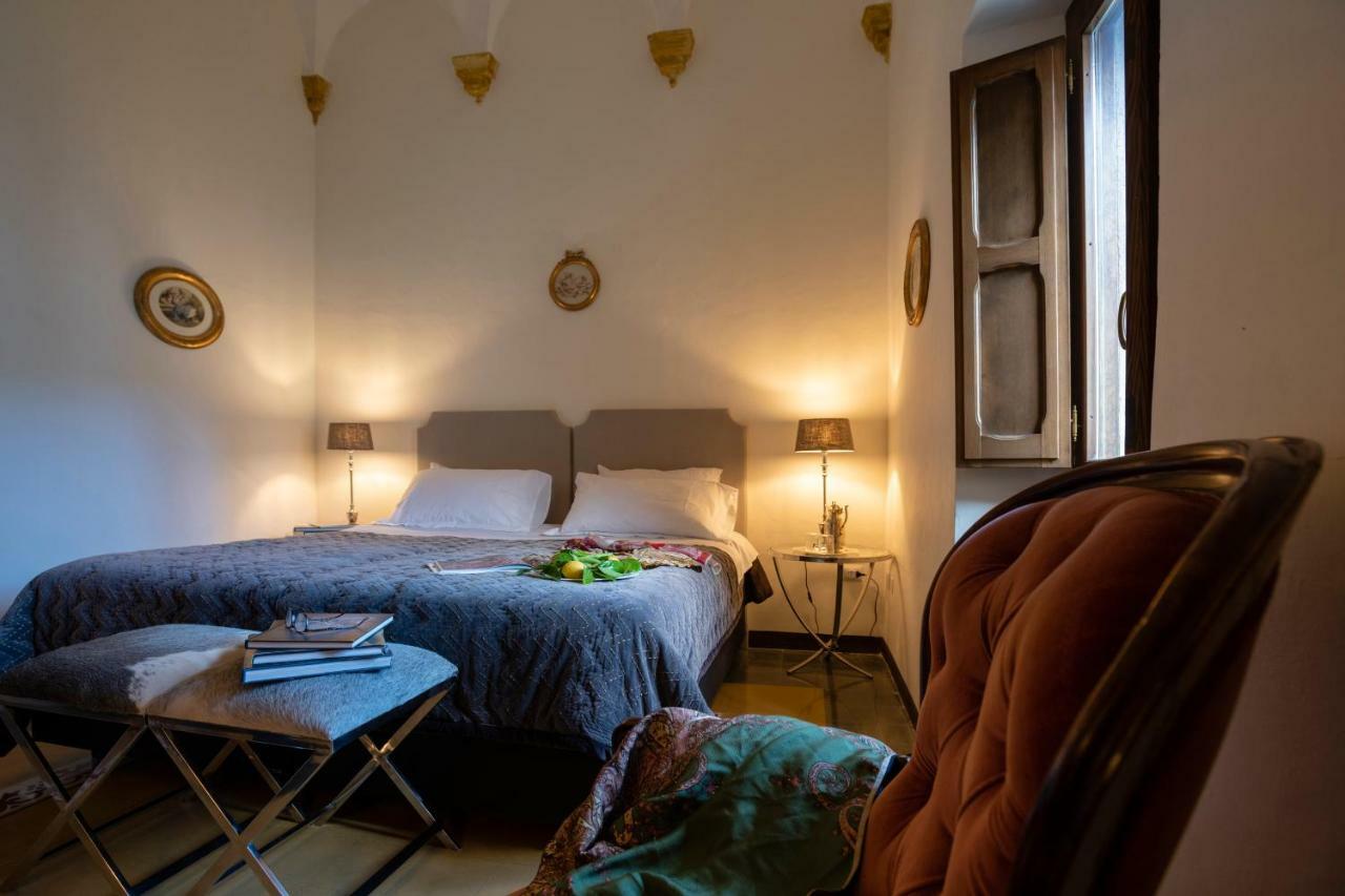 Abbazia Santa Maria Del Bosco Konuk evi Contessa Entellina Dış mekan fotoğraf